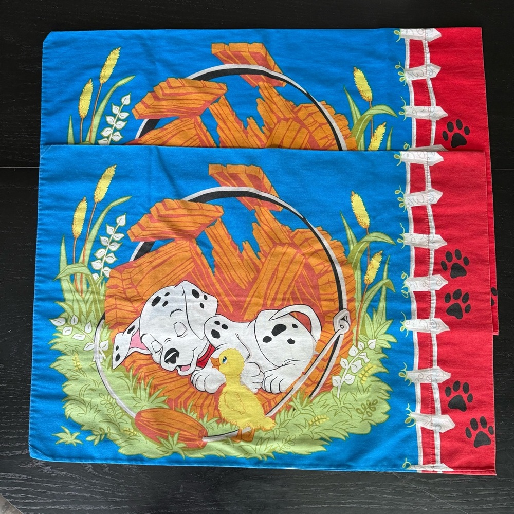 2 - 101 Dalmatians Animated Cartoon Disney Standard Vintage 90s Pillowcase